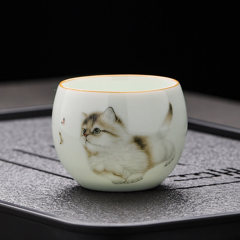 Kitty teacup