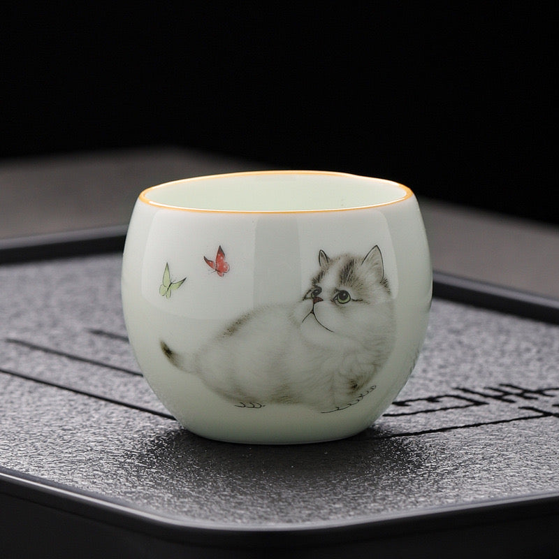 Kitty teacup