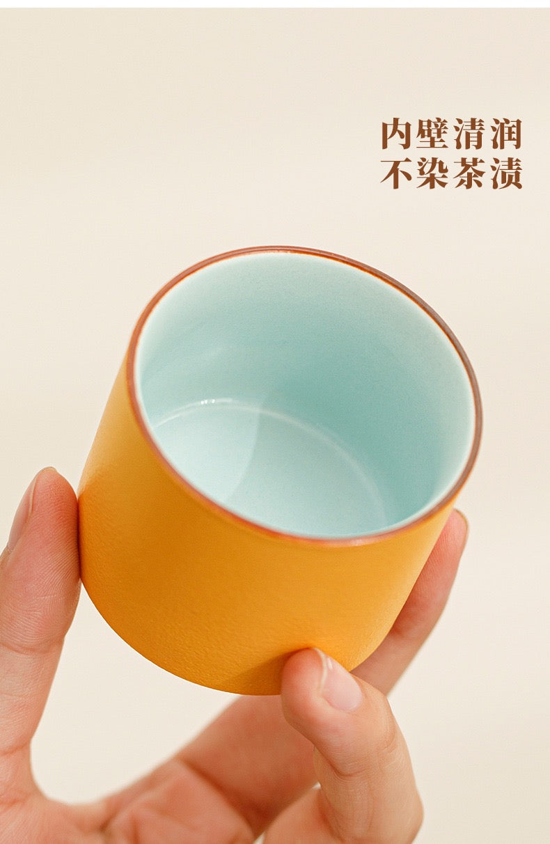M025. It could be a teacup, a wine glass, or even a special candle stand