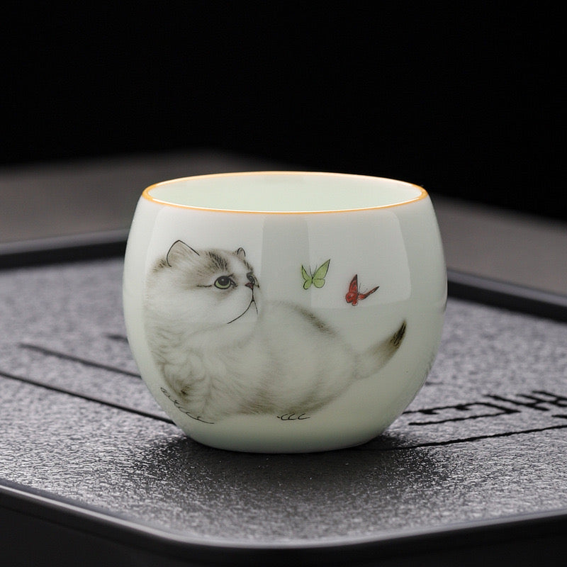 Kitty teacup