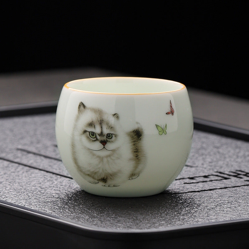 Kitty teacup