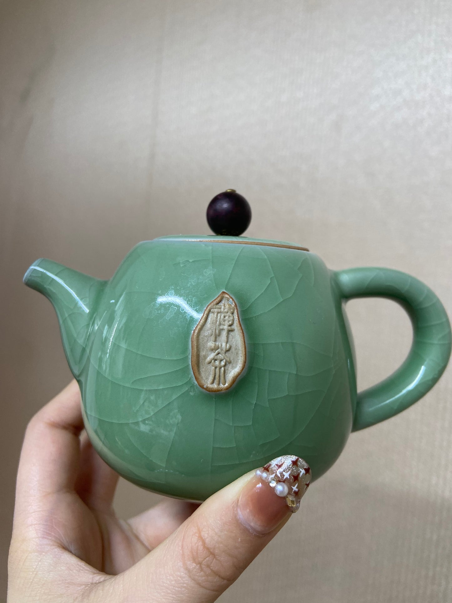 Teapot. Green jade zen teapot