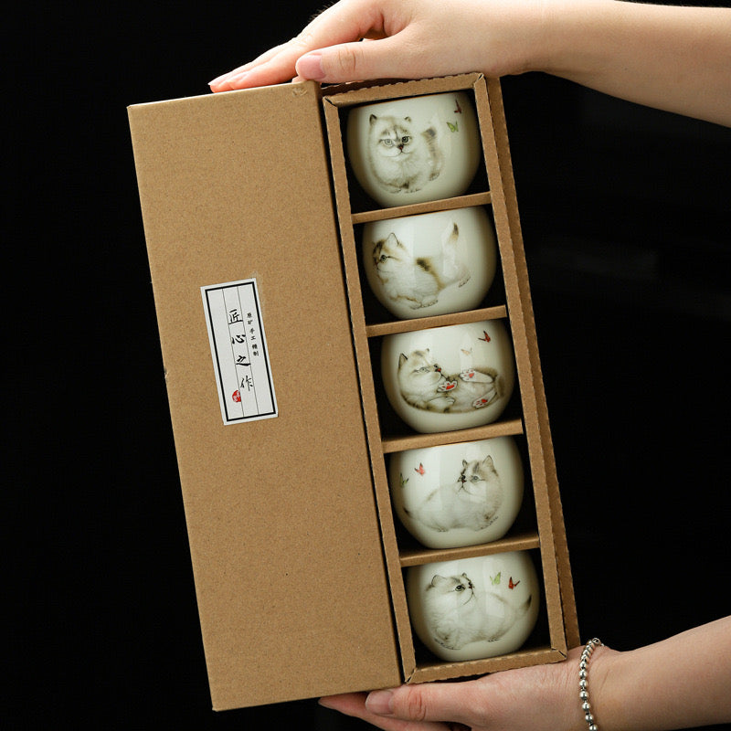 Teacup. Kitty cat white goat jade high-class white porcelain